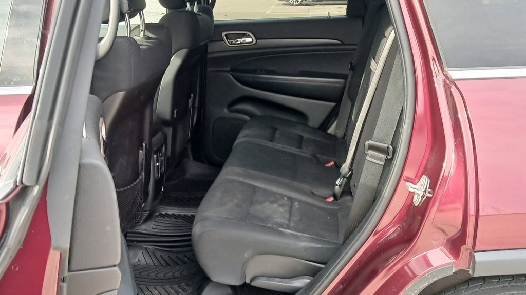 2017 Jeep Grand Cherokee Laredo