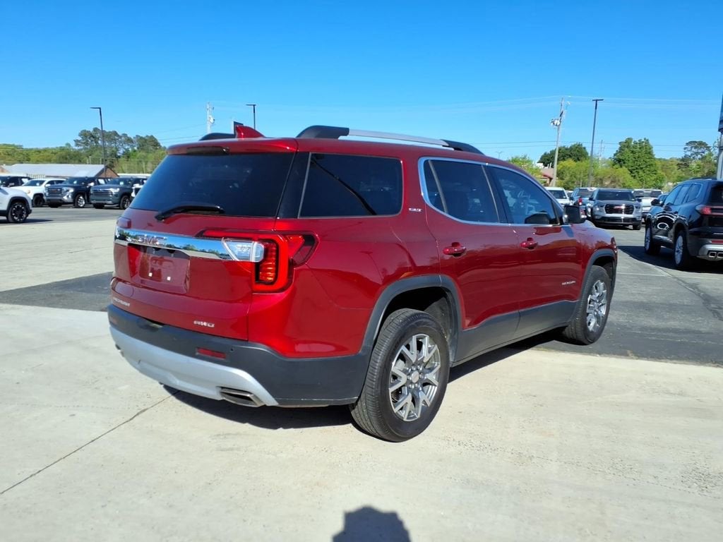 2023 GMC Acadia SLT