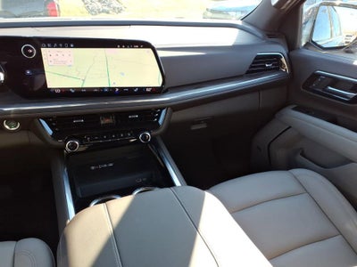 2025 Chevrolet Suburban LT