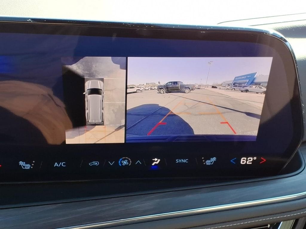 2025 Chevrolet Suburban LT