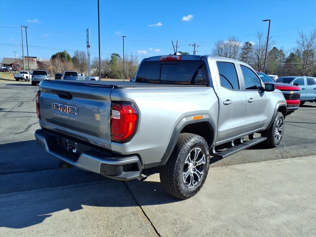 2025 GMC Canyon AT4