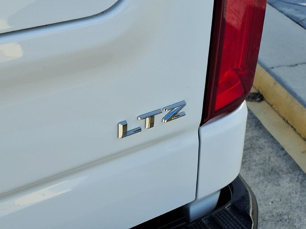2025 Chevrolet Silverado 1500 LTZ