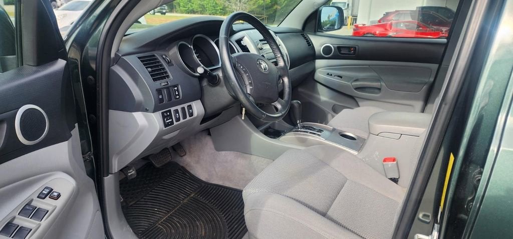 2009 Toyota Tacoma Base