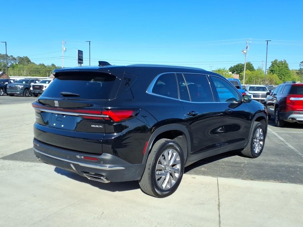 2025 Buick Enclave Preferred