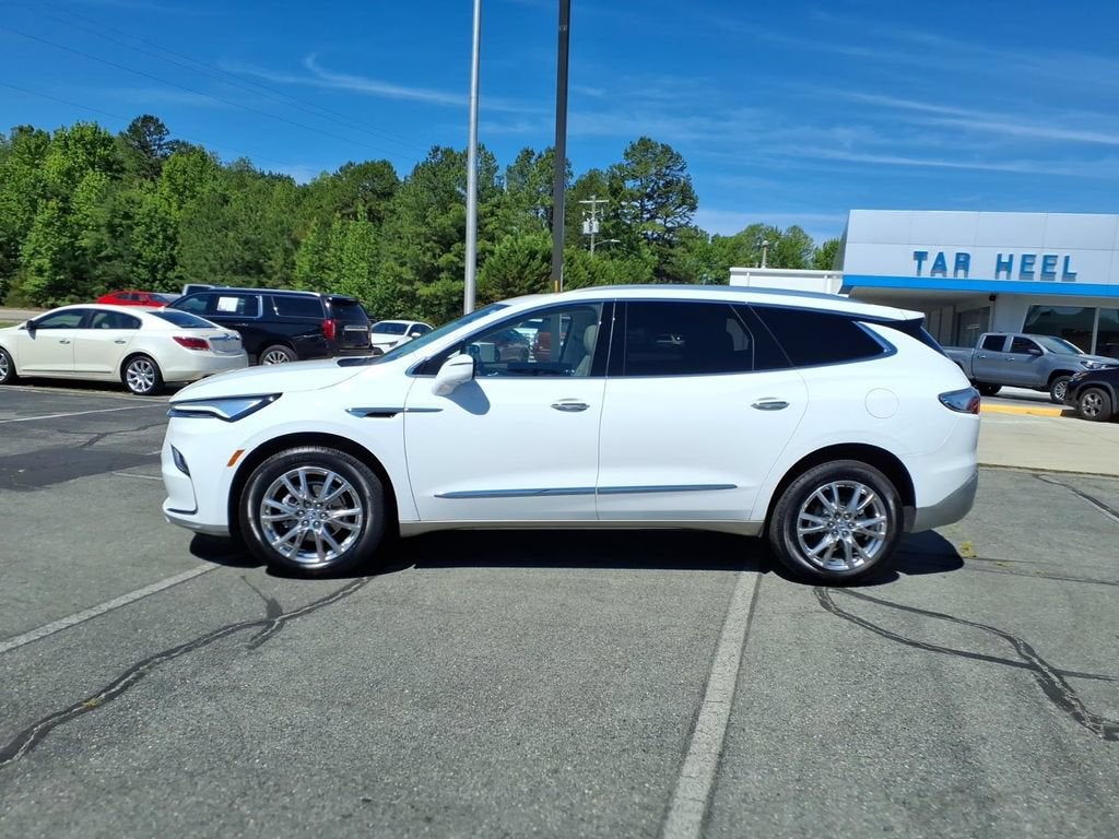 2023 Buick Enclave Premium