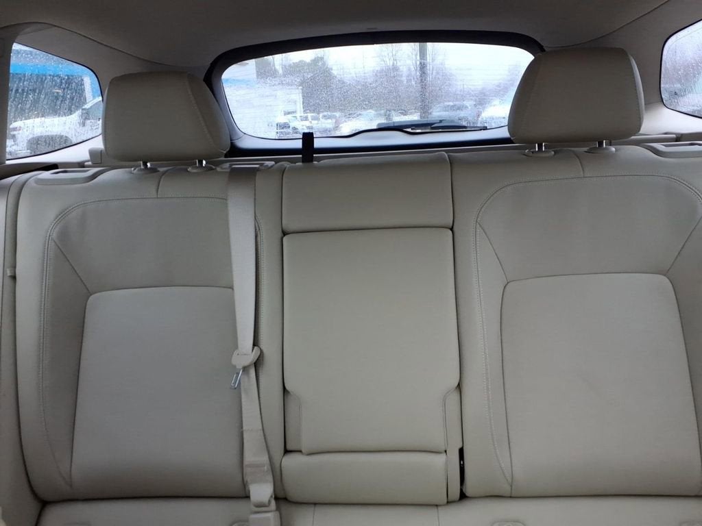 2018 Buick Regal TourX Essence