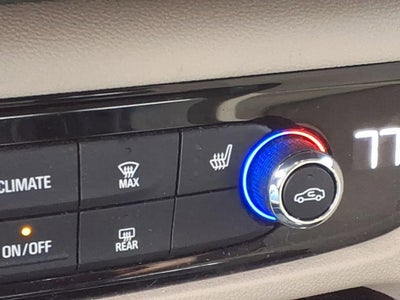 2018 Buick Regal TourX Essence