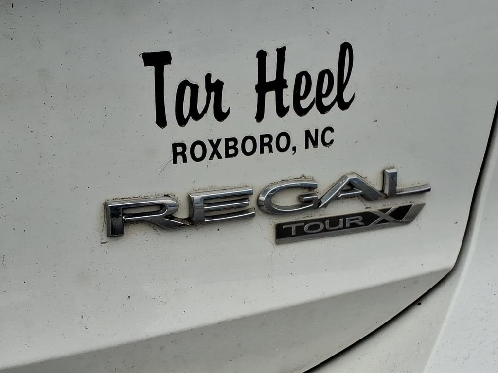 2018 Buick Regal TourX Essence