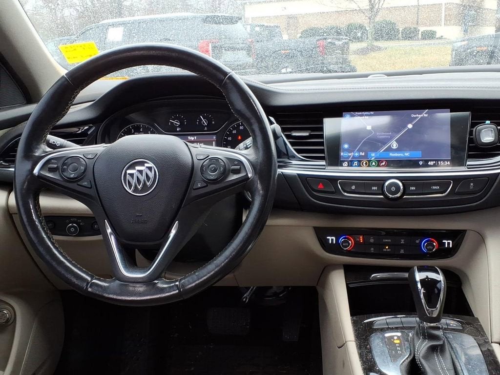 2018 Buick Regal TourX Essence