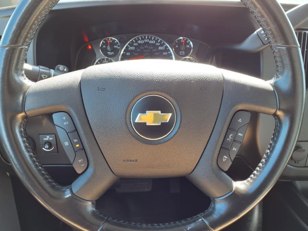 2020 Chevrolet Express Cutaway 3500 Base