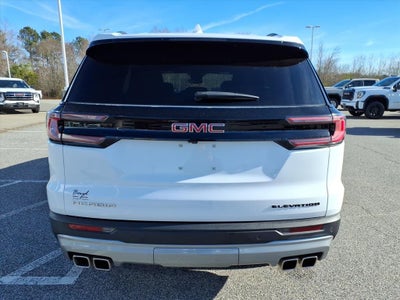 2025 GMC Acadia Elevation