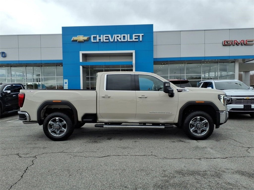 2026 GMC Sierra 2500 HD SLE