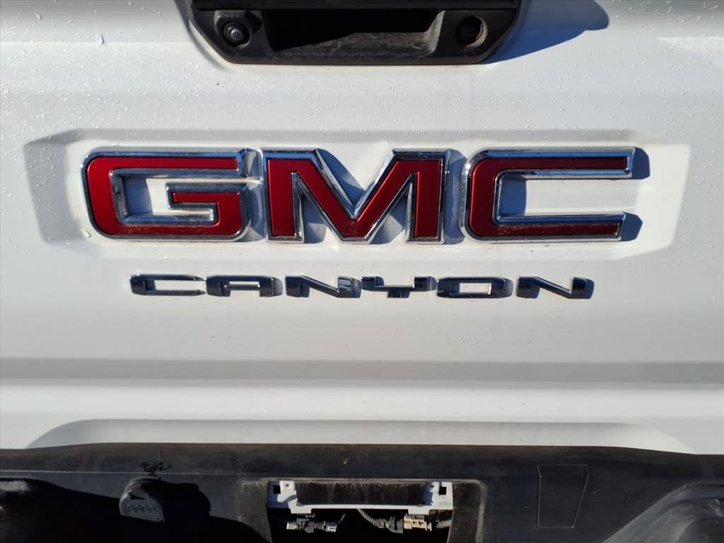 2024 GMC Canyon AT4