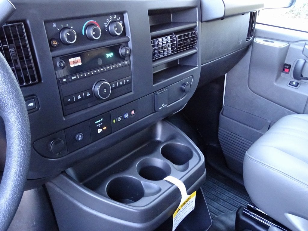 2025 Chevrolet Express 2500 Work Van Cargo