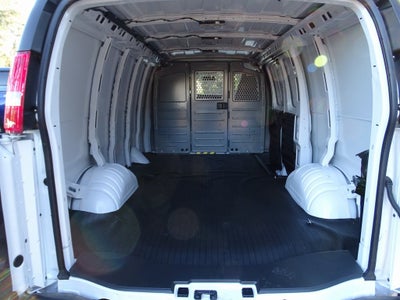 2025 Chevrolet Express 2500 Work Van Cargo