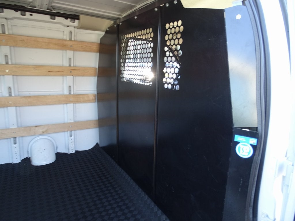 2024 Chevrolet Express 2500 Work Van Cargo