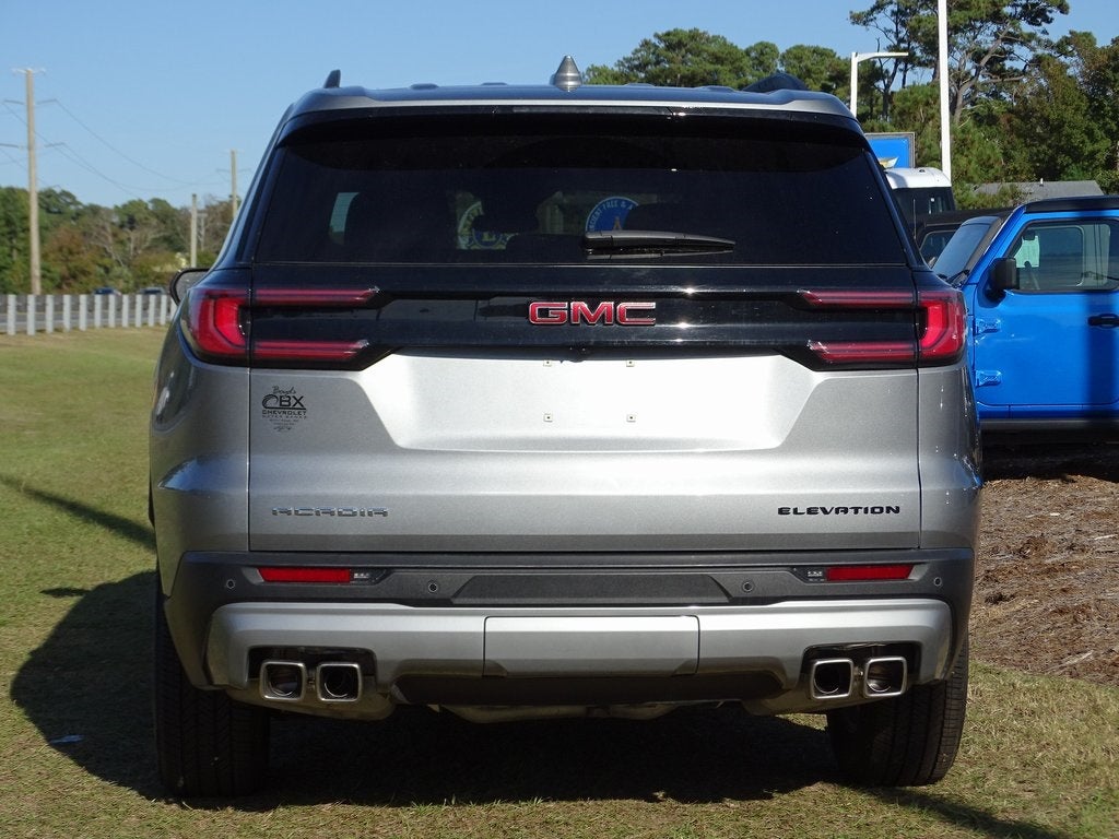 2025 GMC Acadia Elevation
