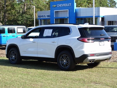 2025 GMC Acadia Elevation