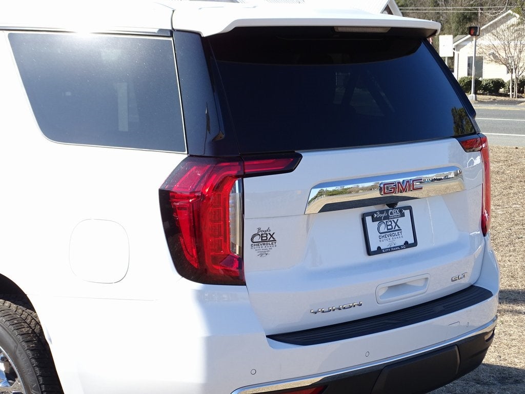 2023 GMC Yukon SLT