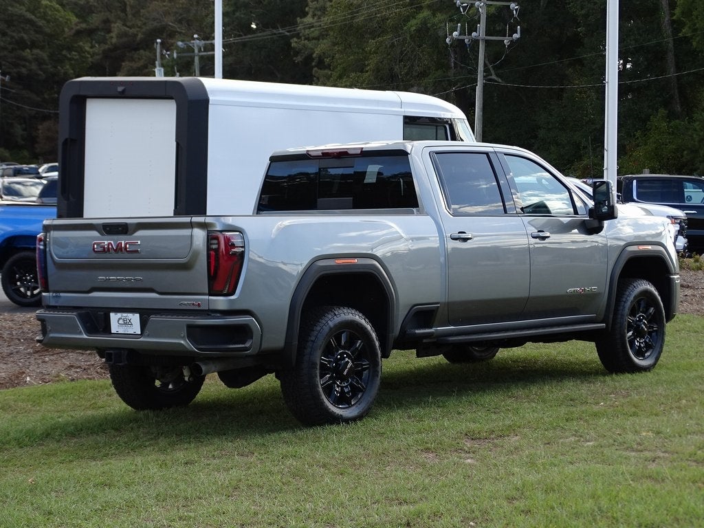 2025 GMC Sierra 2500HD AT4