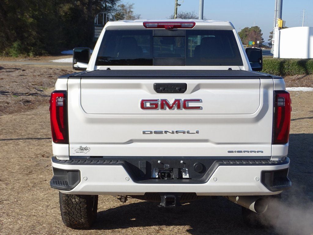 2025 GMC Sierra 2500HD Denali