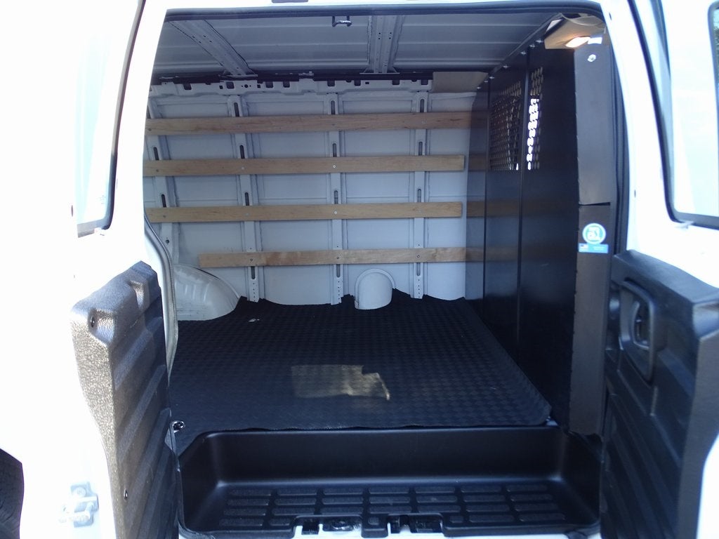 2024 GMC Savana 2500 Work Van