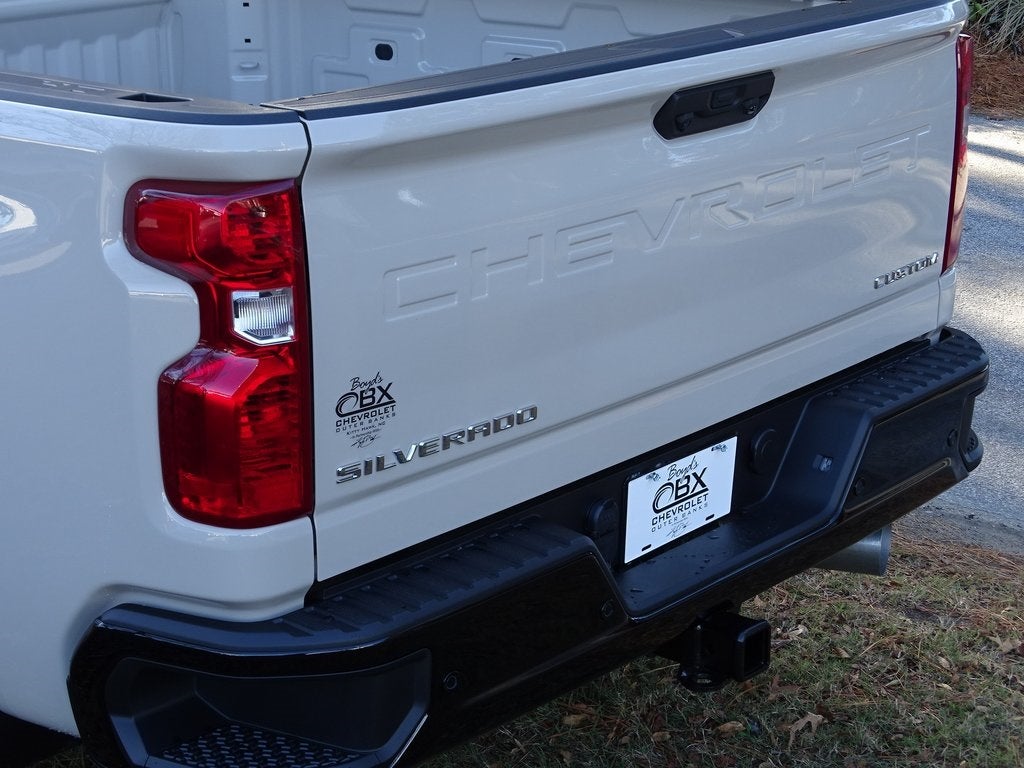 2026 Chevrolet Silverado 2500HD Custom