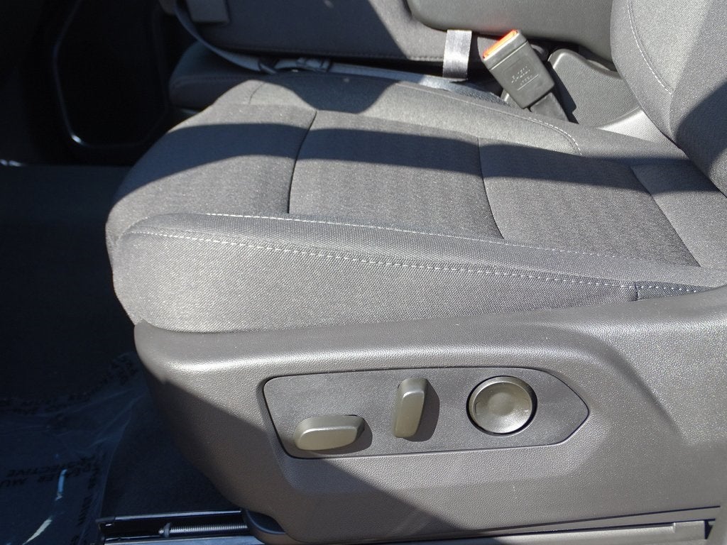 2026 Chevrolet Silverado 1500 LT LT1