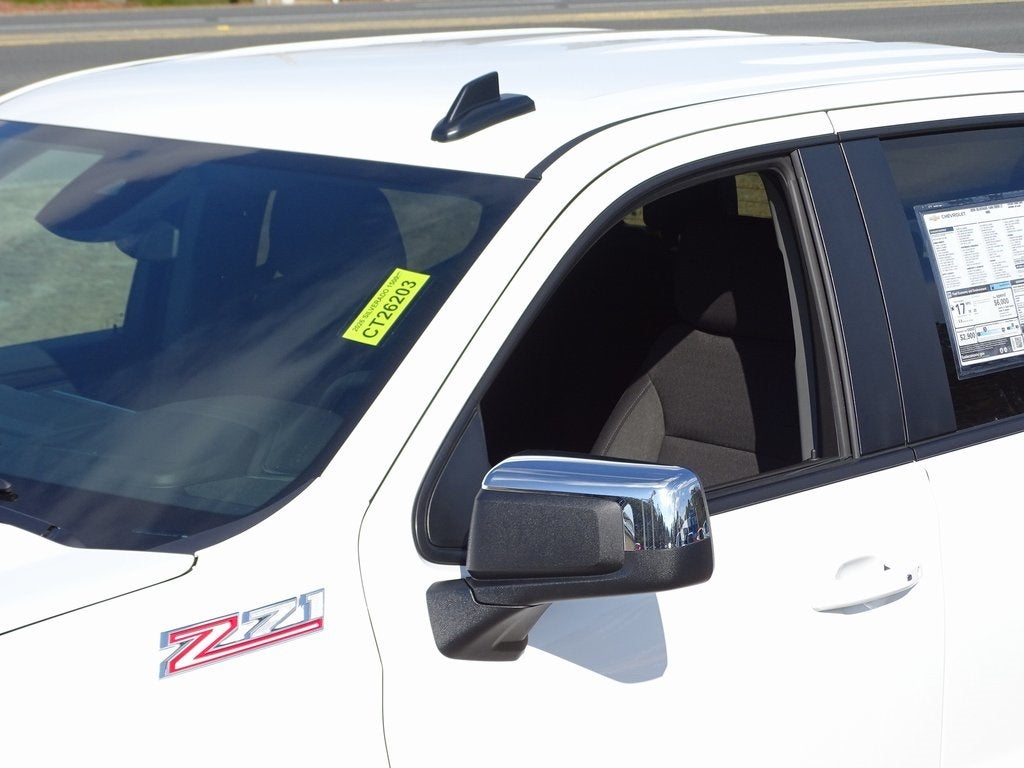 2026 Chevrolet Silverado 1500 LT LT1