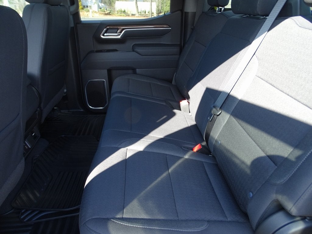 2026 Chevrolet Silverado 1500 LT LT1