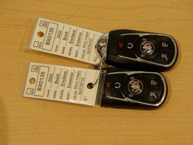 2022 Buick Enclave Essence