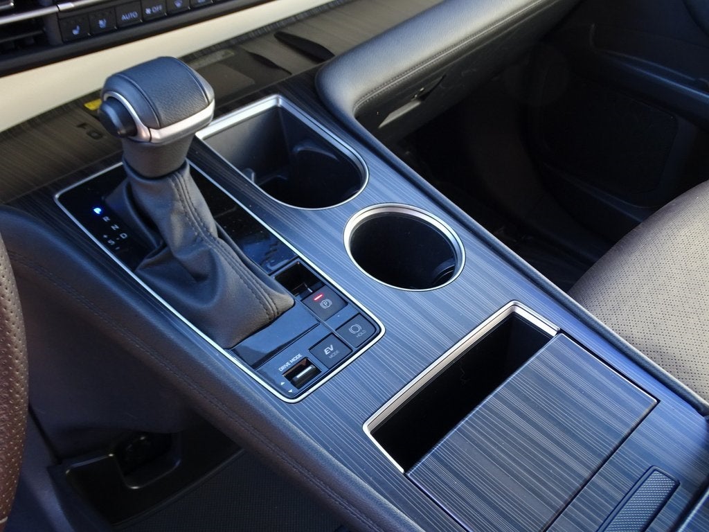 2023 Toyota Sienna Platinum 7 Passenger