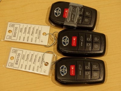 2023 Toyota Sienna Platinum 7 Passenger