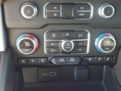 2024 GMC Yukon SLT