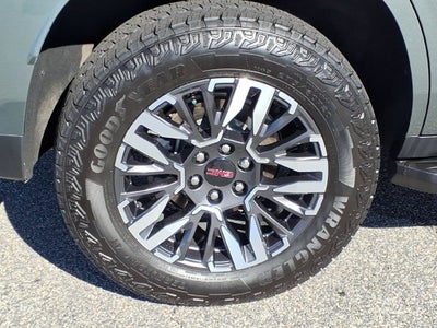 2024 GMC Yukon SLT
