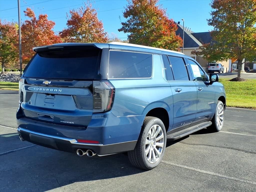 2026 Chevrolet Suburban Premier - Photo 6