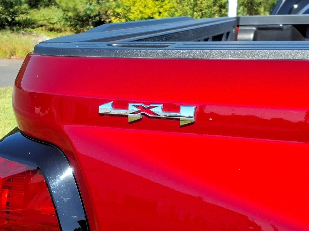 2025 GMC Canyon Elevation