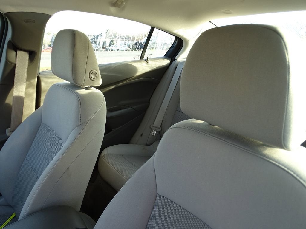 2018 Chevrolet Cruze LS