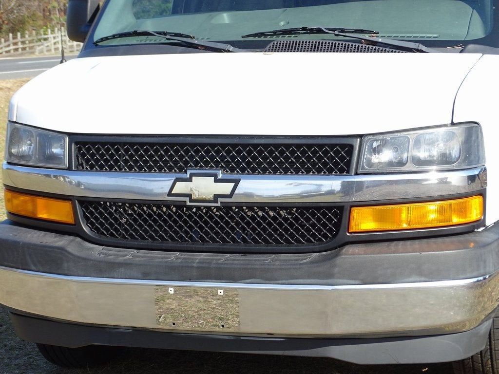 2018 Chevrolet Express Passenger 3500 LT