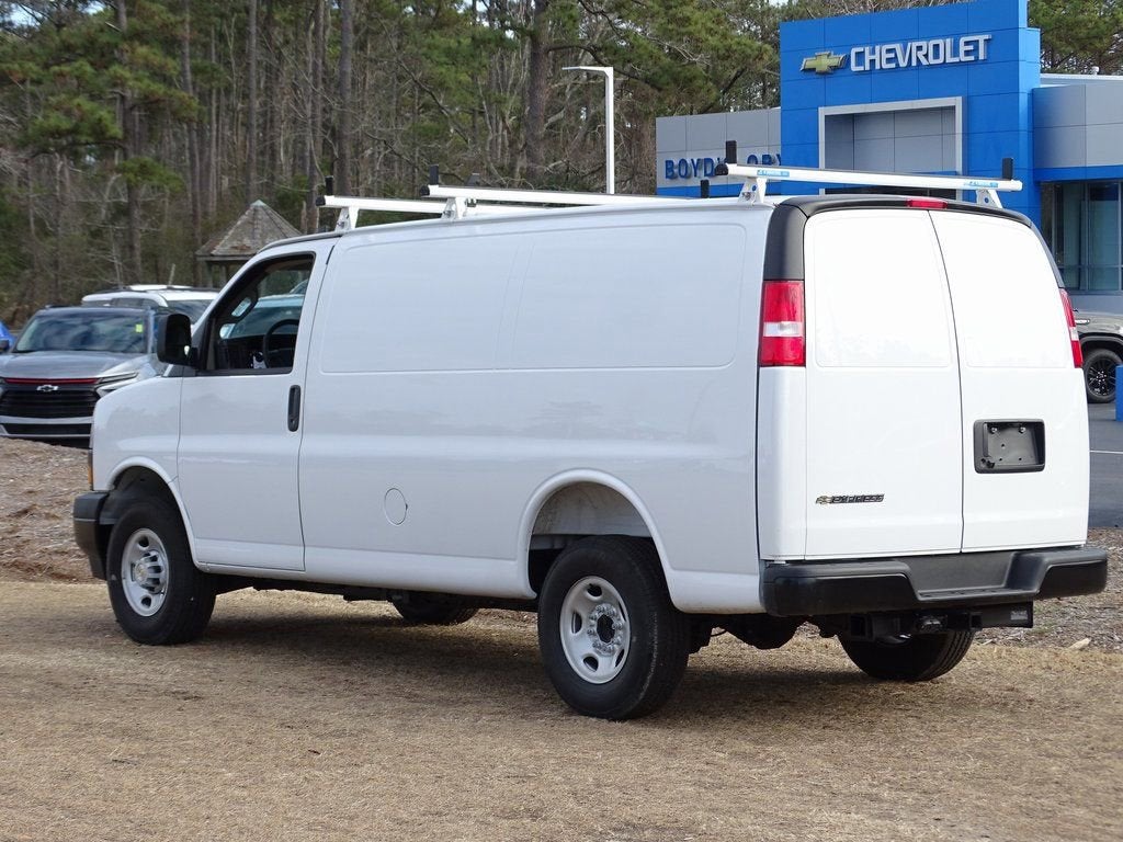 2025 Chevrolet Express Cargo 2500 WT