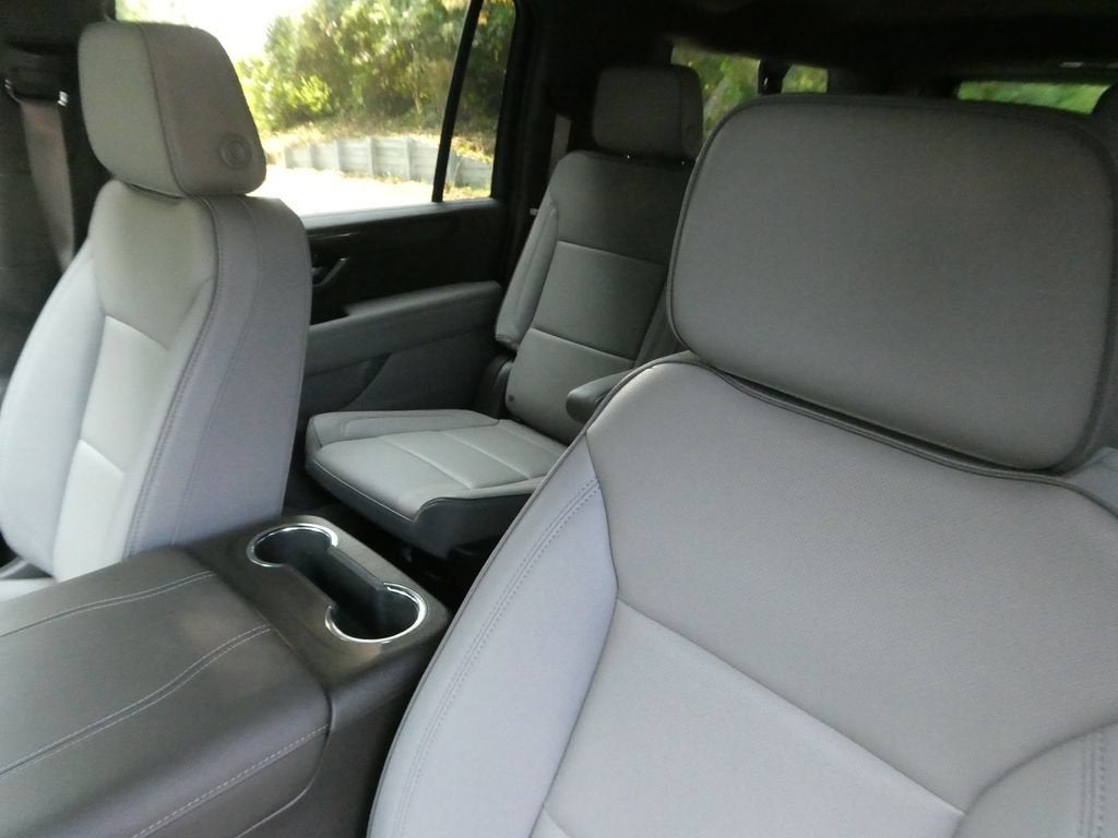 2025 GMC Yukon XL Elevation