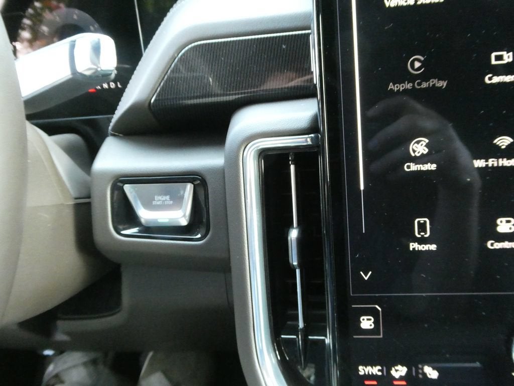 2025 GMC Yukon XL Elevation