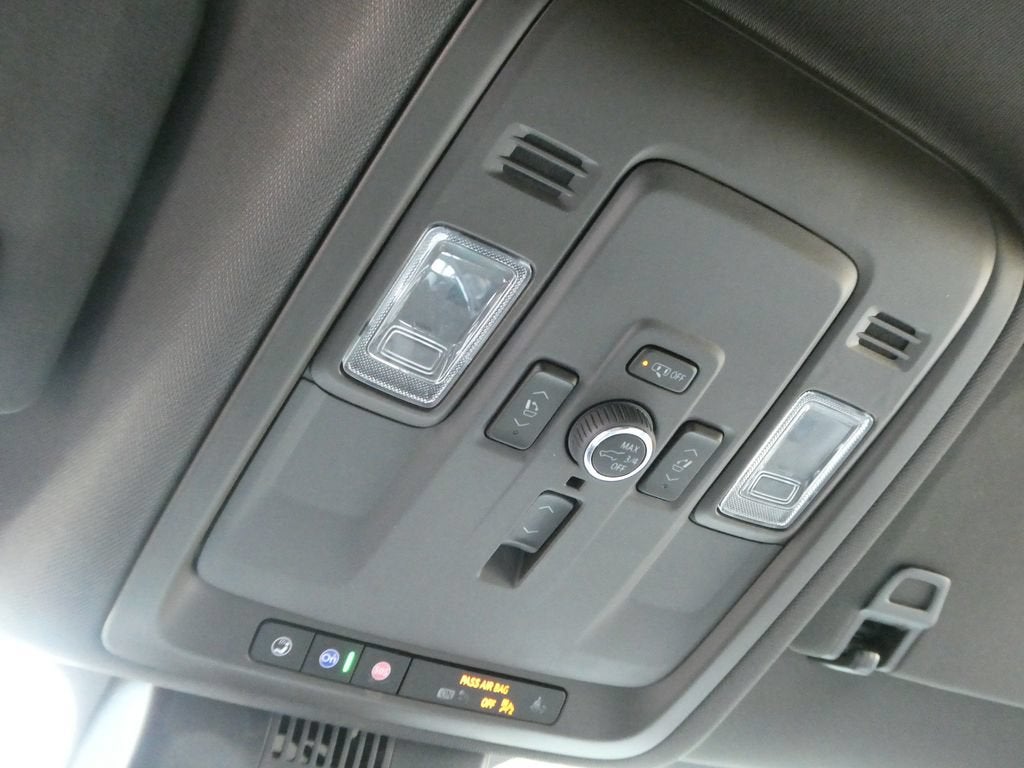 2025 GMC Yukon XL Elevation