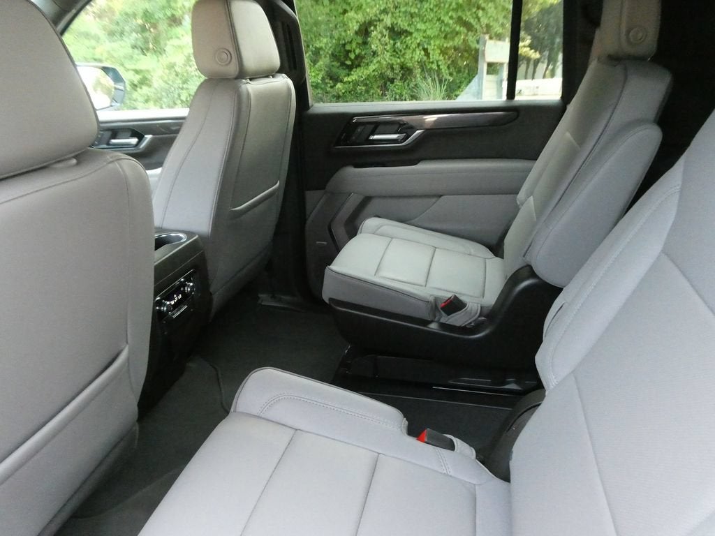 2025 GMC Yukon XL Elevation