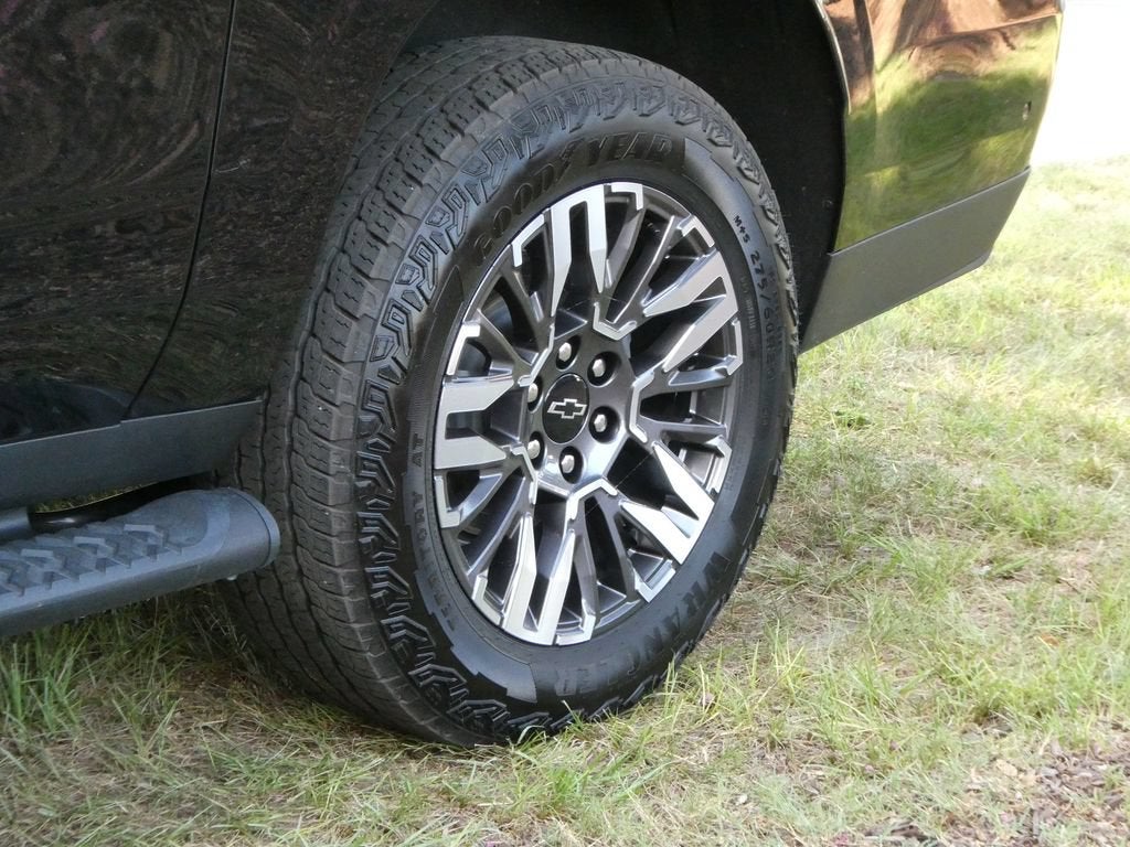 2025 Chevrolet Suburban Z71