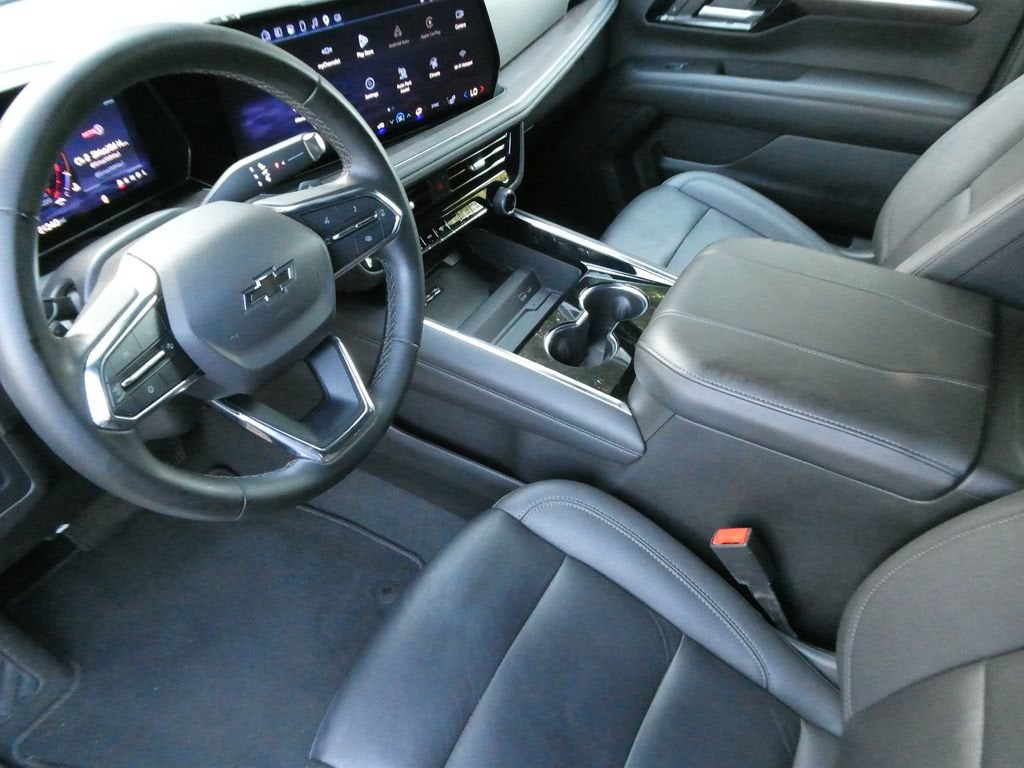 2025 Chevrolet Suburban Z71