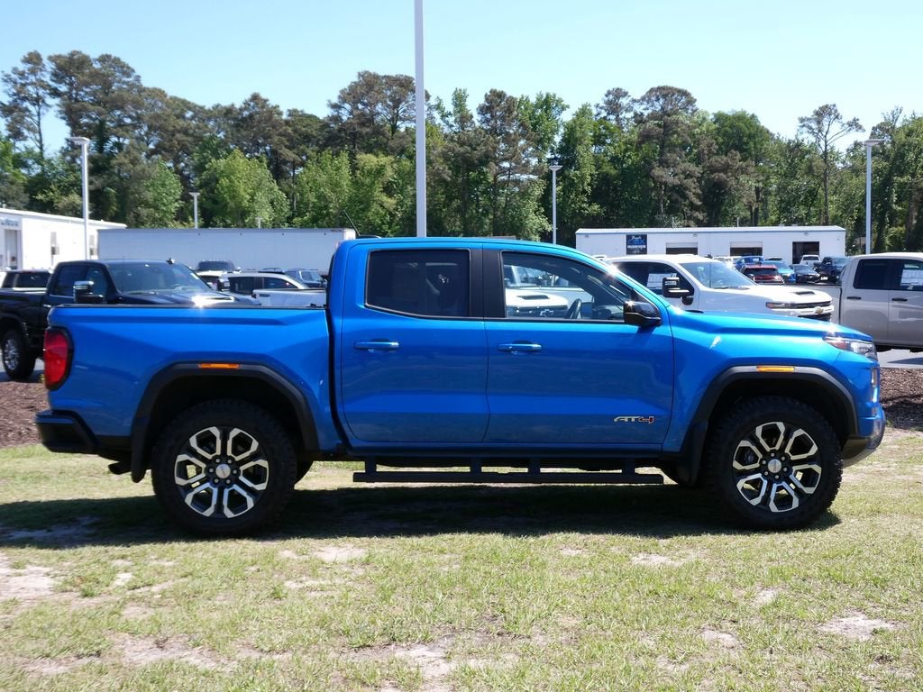 2024 GMC Canyon AT4
