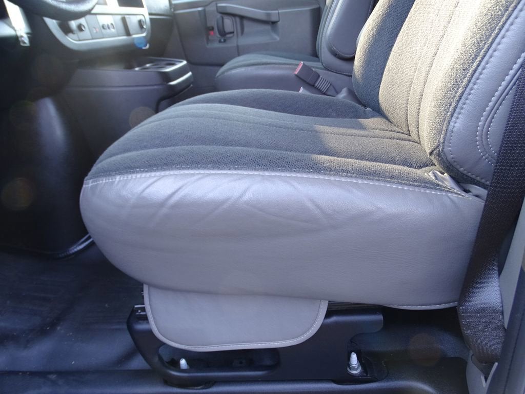 2024 GMC Savana Cargo 2500 Work Van