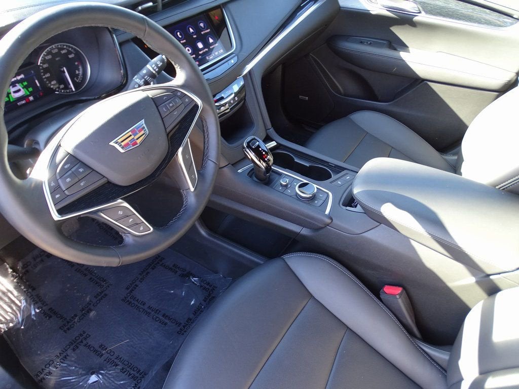 2025 Cadillac XT5 Premium Luxury