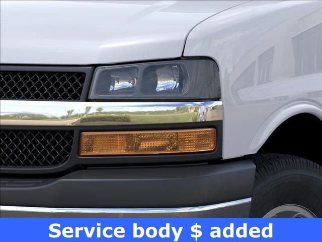 2026 Chevrolet Express Cutaway 3500 1WT